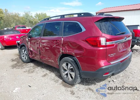 2019 Subaru Ascent Premium z USA, uszkodzony, nr VIN 4S4WMACD1K3477343